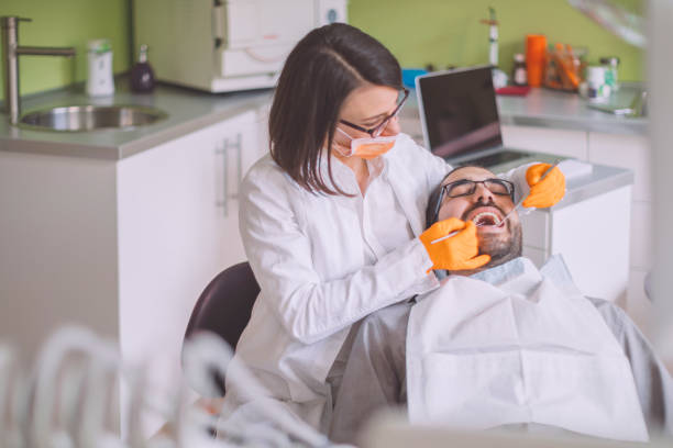Best Emergency Broken Tooth Repair in Kirkland, IL
